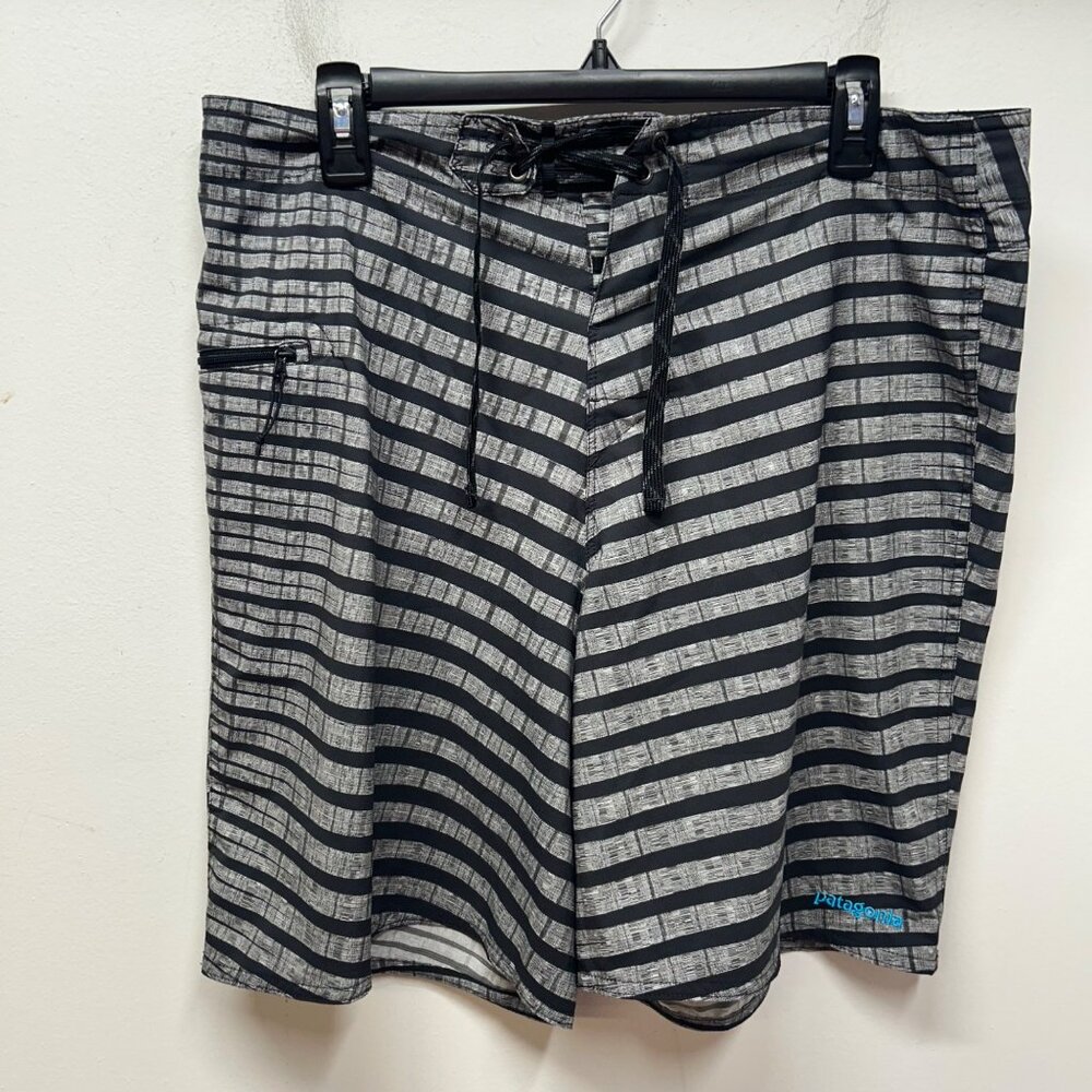 Patagonia Striped Board Shorts With Drawstring Waist & Zippered Pocket Black/Gra